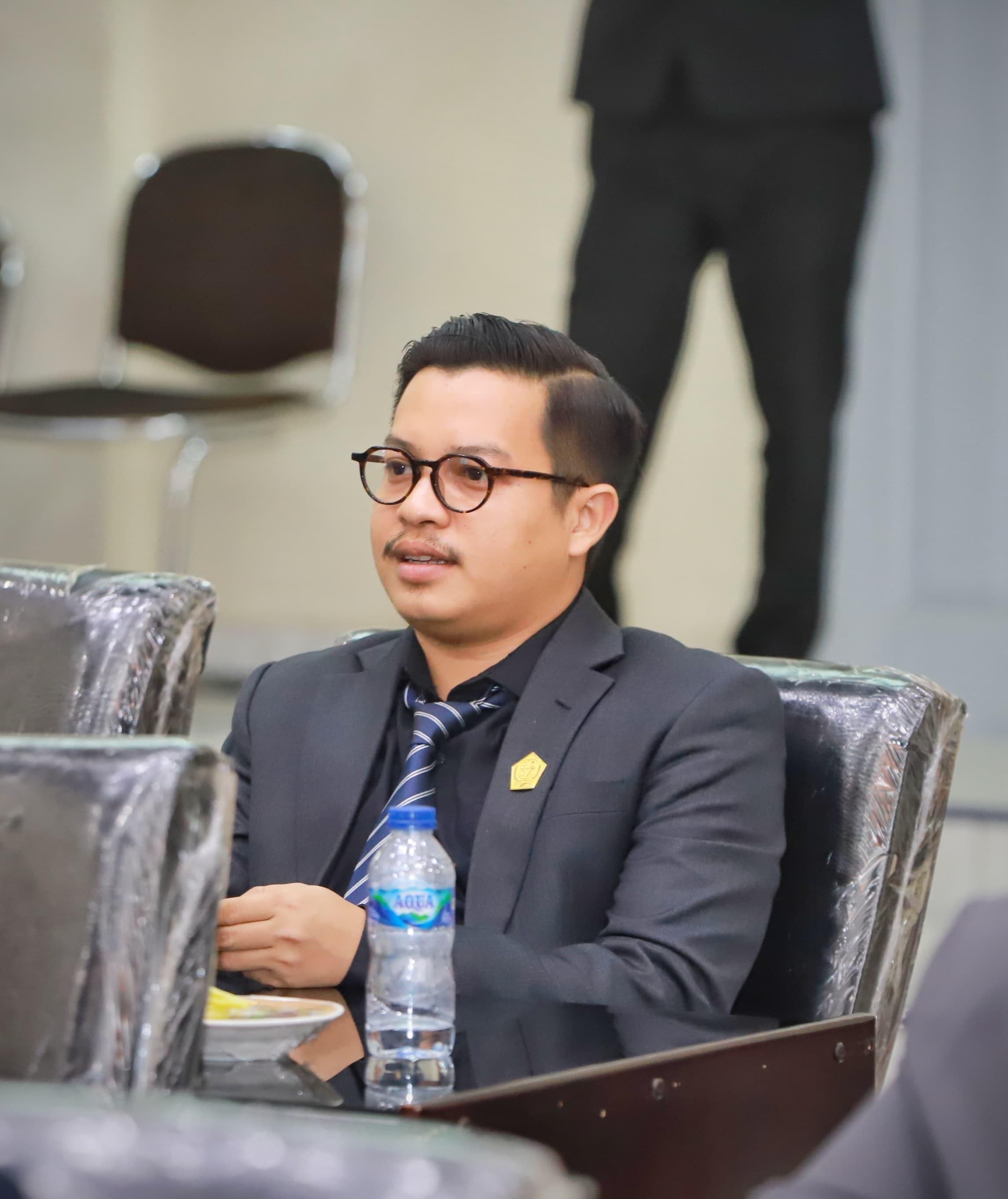 Sidang Paripurna RAPBK Pidie 2025, Alkautsar Soroti Persoalan Jalan dan Tanggul Banjir.