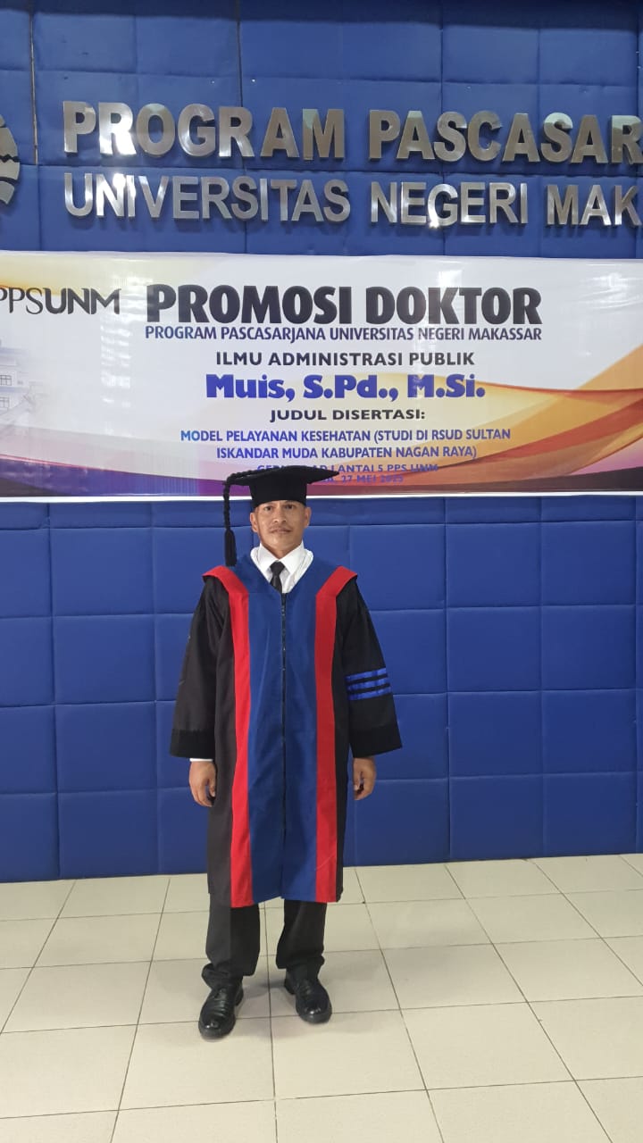 Kepiluan Yang Menyilaukan: Kisah Dosen Aceh yang Jadi Orang Pertama Meraih Gelar DOKTOR di Desa