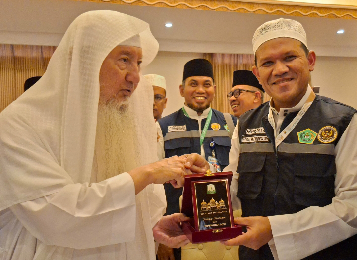 Wagub Aceh dan Syeikh Balthu Bahas Pengelolaan Wakaf Habib Bugak Asyi di Arab Saudi