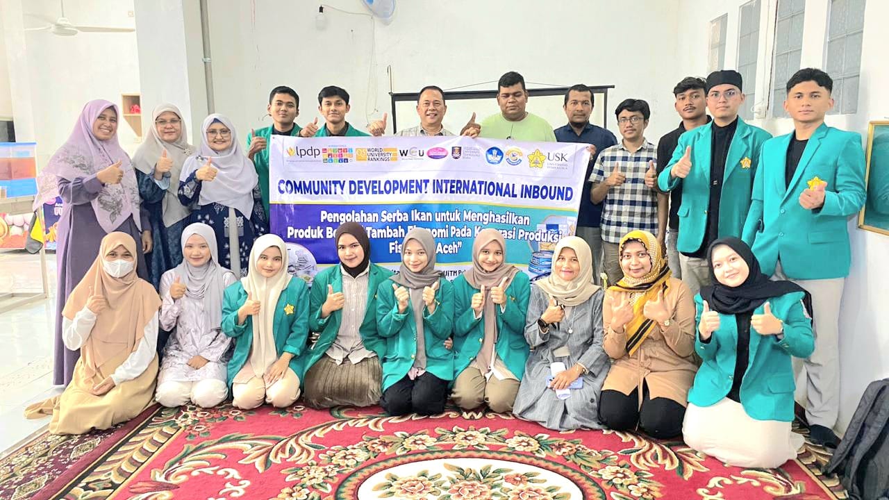 Kolaborasi Internasional USK–UiTM Malaysia Dorong Inovasi Pengolahan Serba Ikan di Koperasi Fish Jelly Aceh
