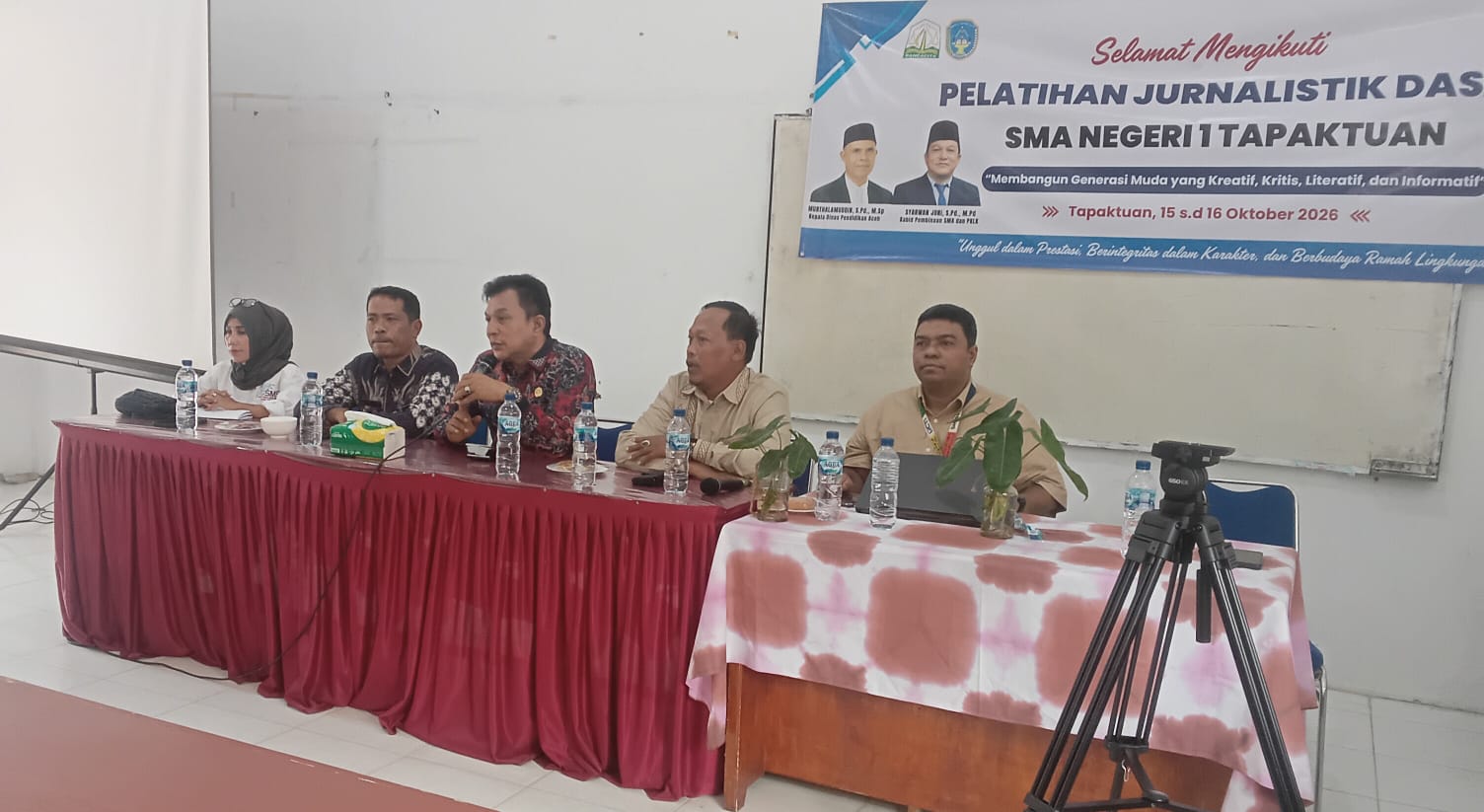 Sebanyak 40 Siswa-i SMAN I Tapaktuan Ikuti Pelatihan Jurnalistik, Dibuka Langsung Oleh Kabid Pembinaan Disdik Aceh