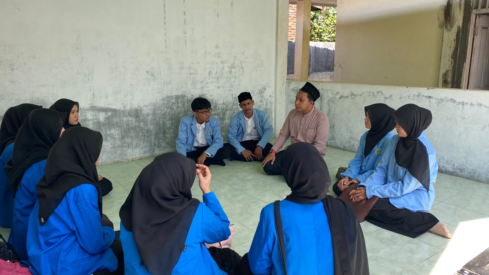 Sinergi Mahasiswa PAI STAI Nusantara dan Psikologi UIN Ar-Raniry dalam KPM Kolaborasi