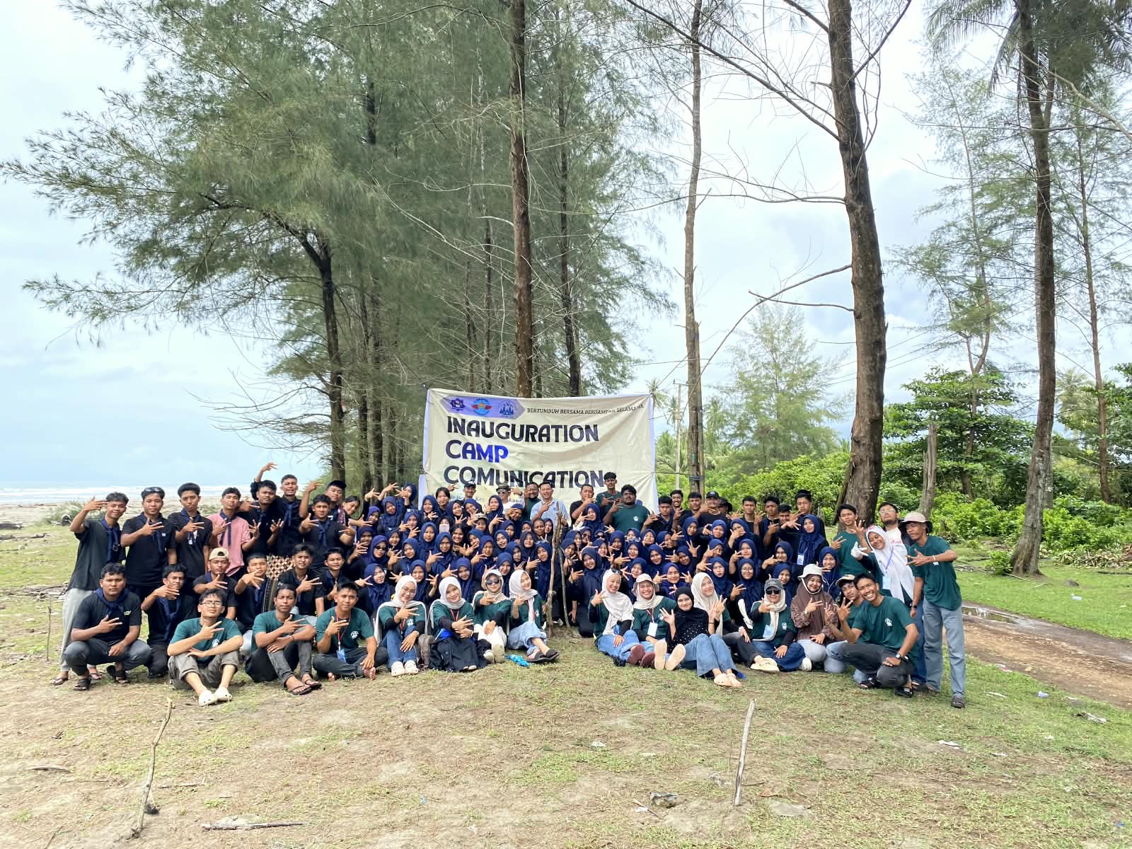 INCOM Tanam 100 Bibit Pohon di Suak Ie Beuso, Bangun Kepedulian dan Kebersamaan